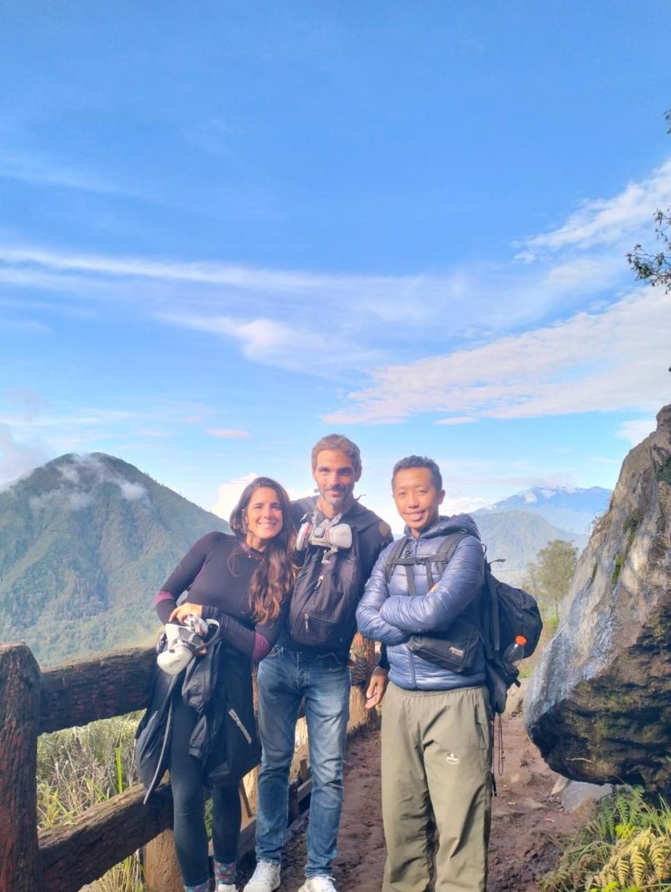 Nio Homestay And Tour Licin Buitenkant foto