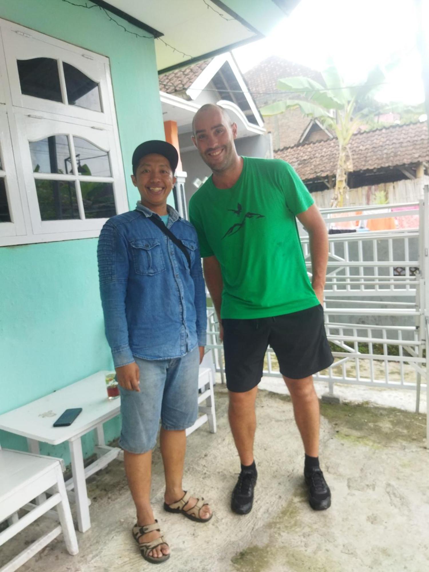 Nio Homestay And Tour Licin Buitenkant foto